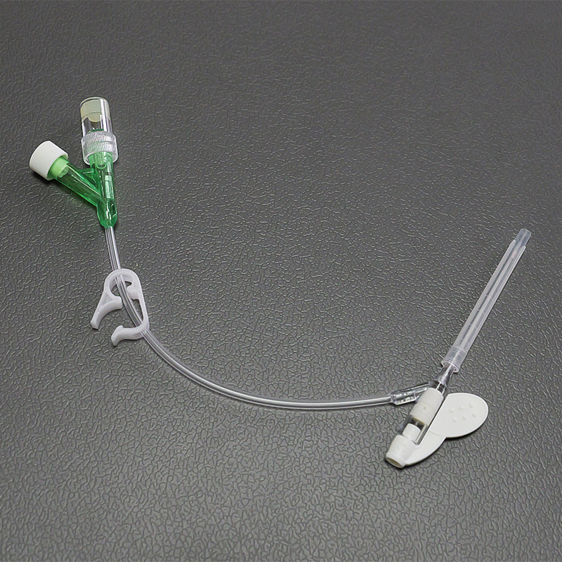 Одноразовый внутривенный катетер с удлинительной трубкой