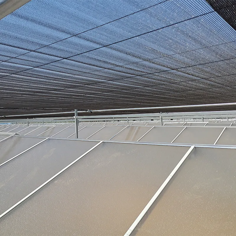 Зубчато-реечная система затенения для теплиц