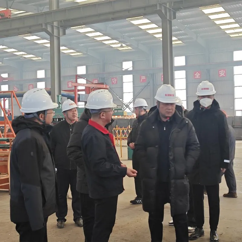 Высокоуровневый надзор для обеспечения безопасности и укрепления оборонительных рубежей в конце года | Заместитель начальника Департамента по чрезвычайным ситуациям провинции возглавил инспекционную группу для проведения специальной проверки безопасности на нашем предприятии