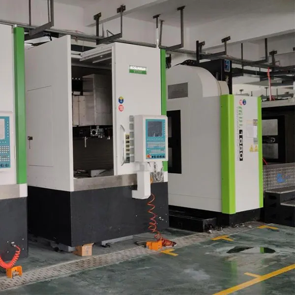 Вертикальный обрабатывающий центр с ЧПУ — это «эталон точной обработки» в основной системе производственного оборудования ООО «Юньси Хэли Промышленность и Торговля», специально разработанный для обработки сложных конструкций автомобильных деталей из алюминиевых сплавов.