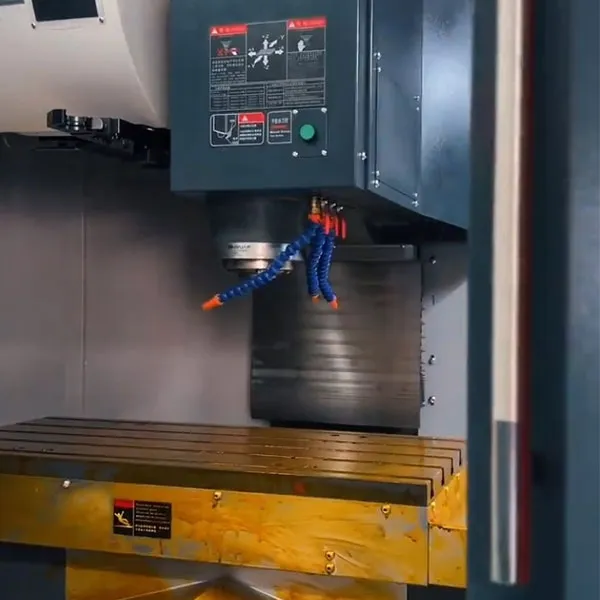 Вертикальный обрабатывающий центр