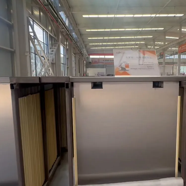 Специальная PP изоляционная прижимная кромка для нержавеющих катодных пластин (глубина паза 12 мм)