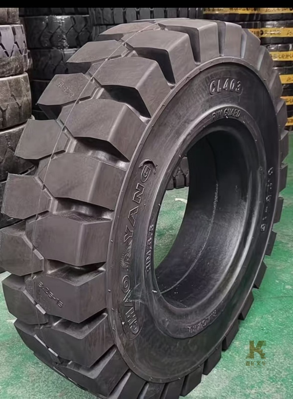 8.25-15 Chaoyang Сплошная шина для вилочных погрузчиков