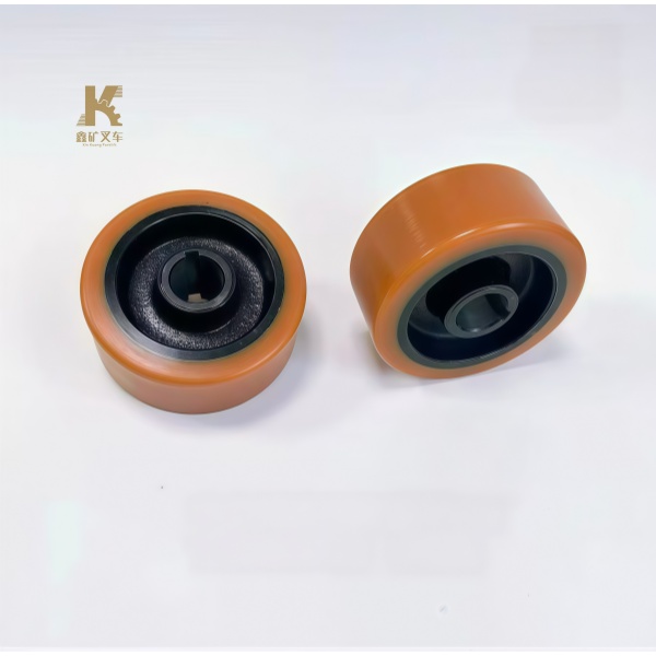 Приводное колесо для вилочного погрузчика Zhongli Micro Diamond 75 Размеры: 130×55 – 30