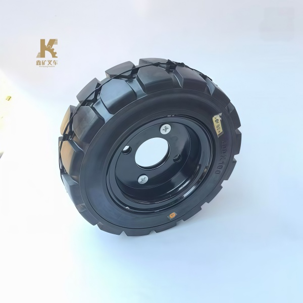 Колесо для внедорожного погрузчика