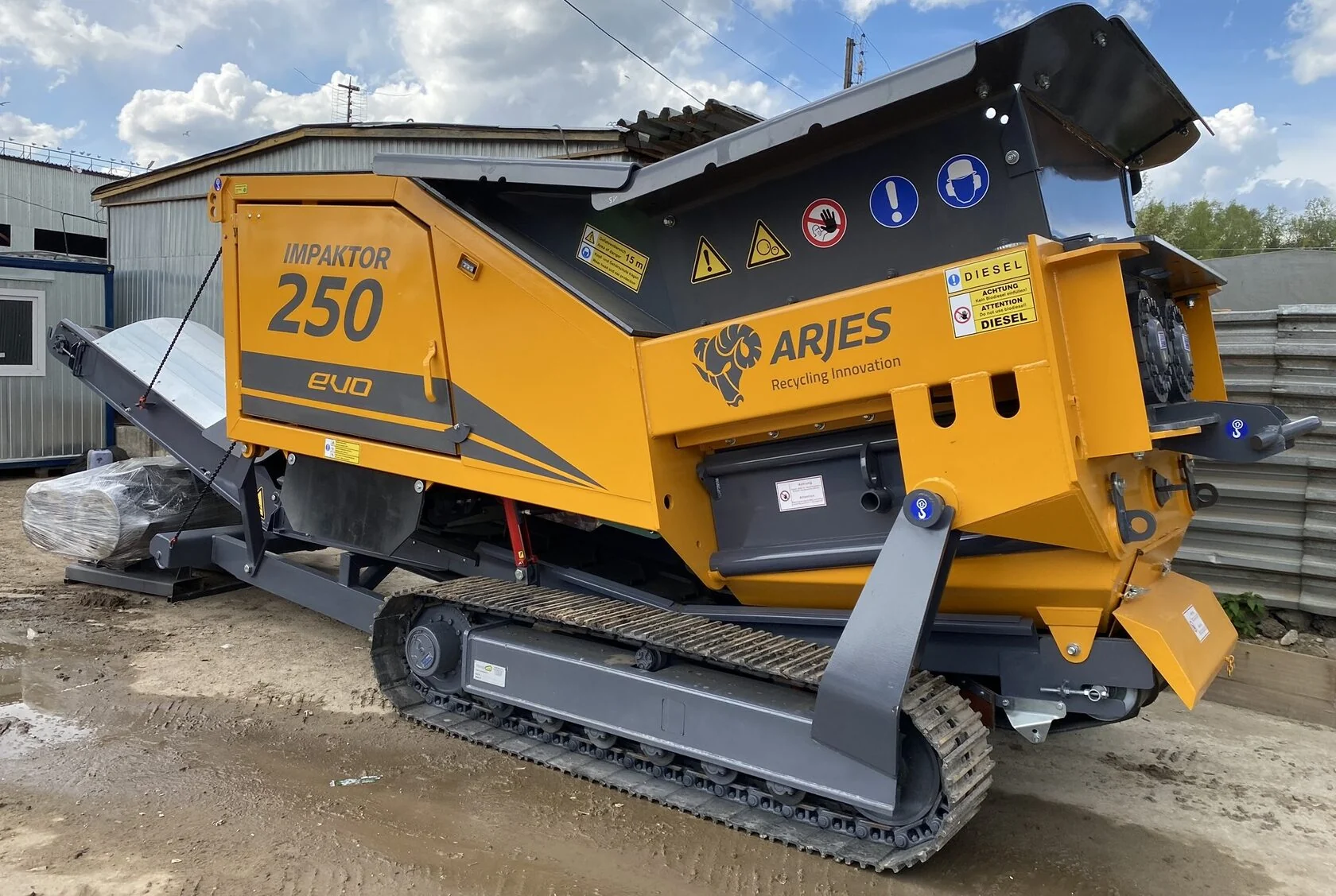 Двухвальная раздирающая дробилка 2026: цены и обзор