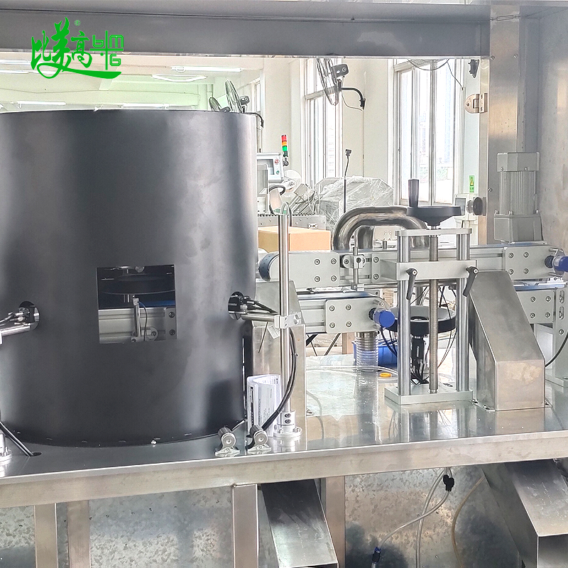 Оборудование для контроля дефектов внешнего вида колпачков для бутылок