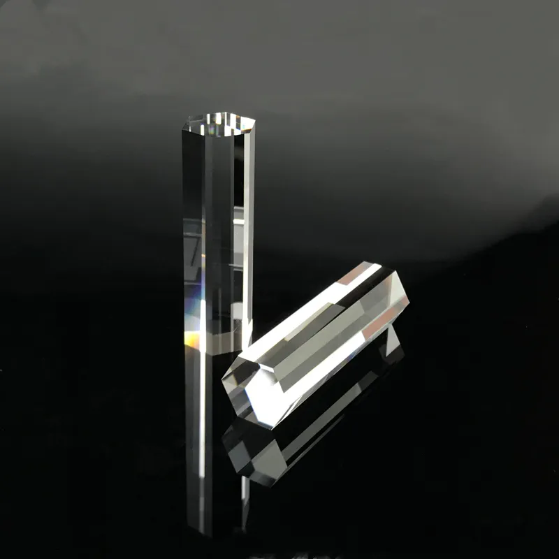 Кварцевый световодный стержень