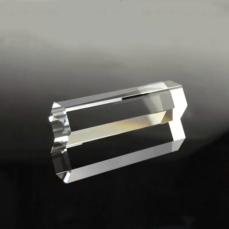 Кварцевый световодный стержень