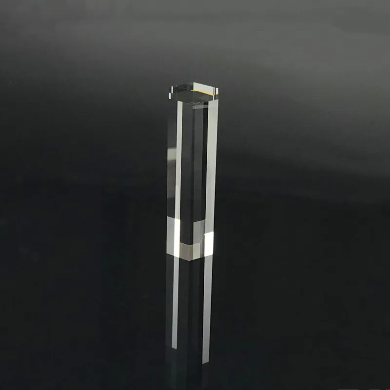 Кварцевый световодный стержень