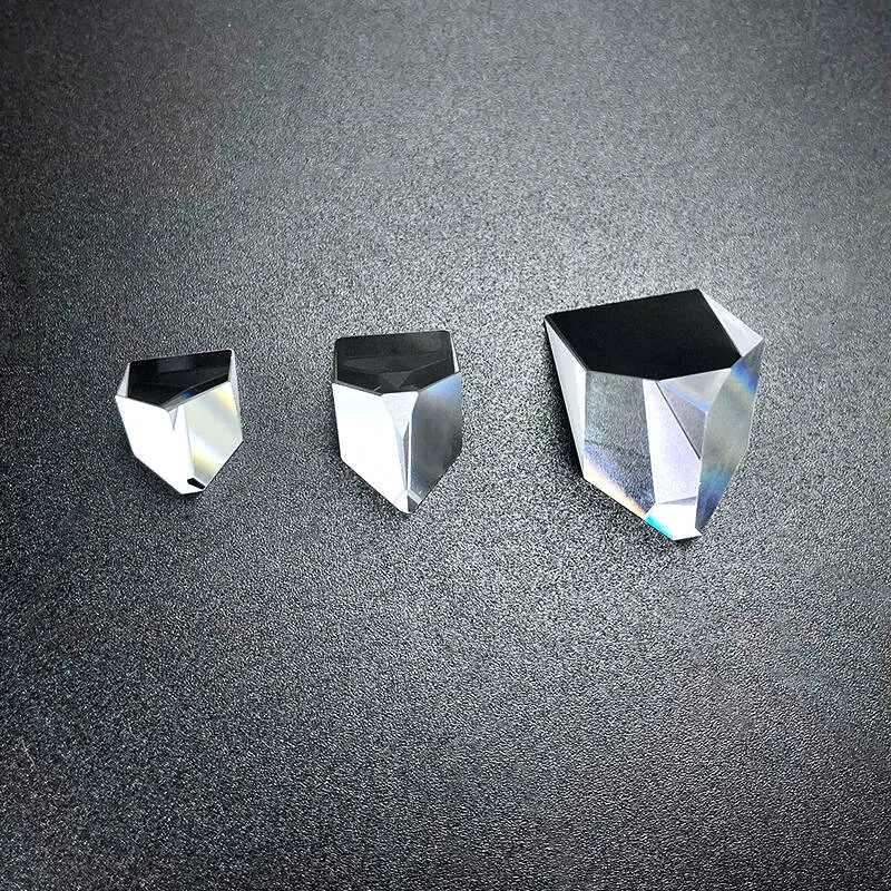 Крышеобразная призма