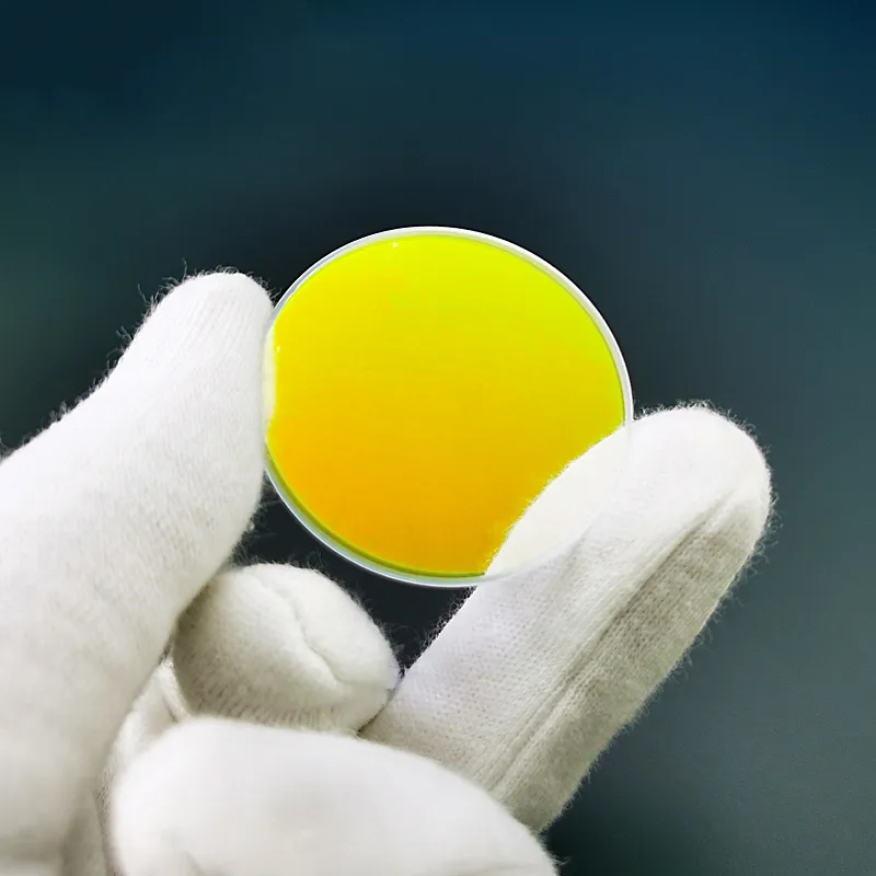 Лазерная защитная линза