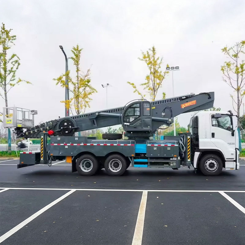 ISUZU 56-метровая автовышка