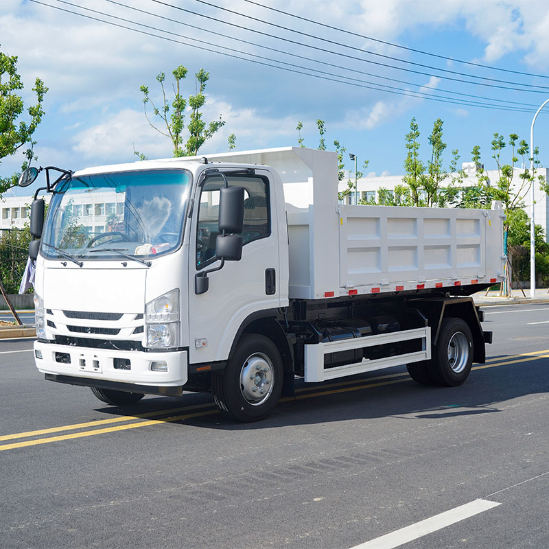 ISUZU 700P самосвал