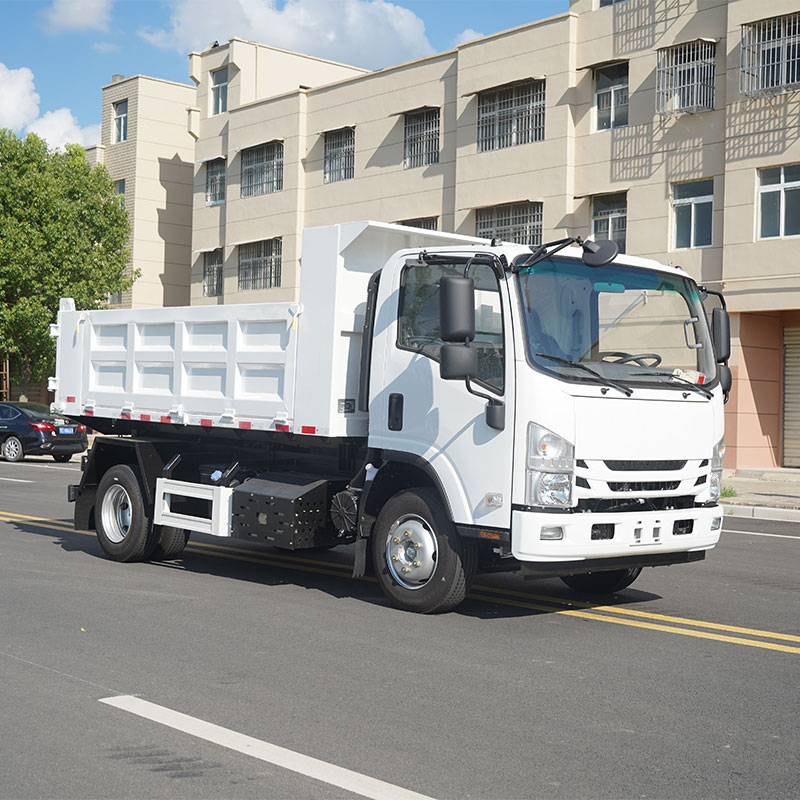 ISUZU 700P самосвал