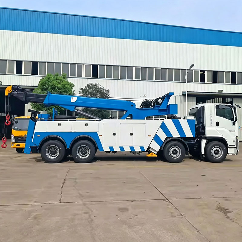 ISUZU тяжёлый эвакуатор, грузоподъёмность 25 т