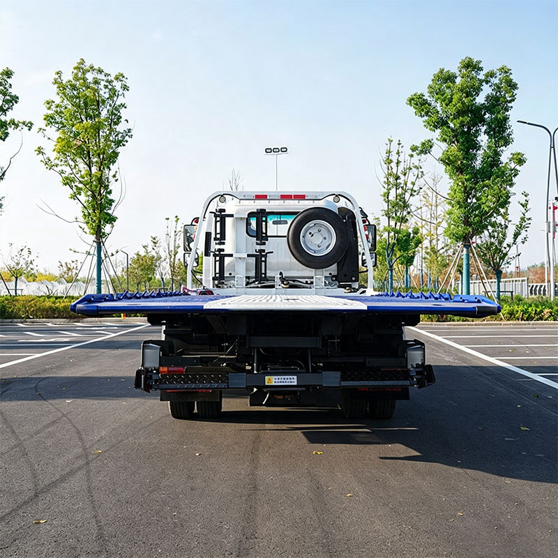 ISUZU эвакуатор с платформой, грузоподъёмность 4 т