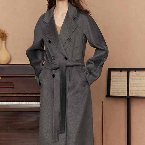 Женское пальто с воротником из кашемира