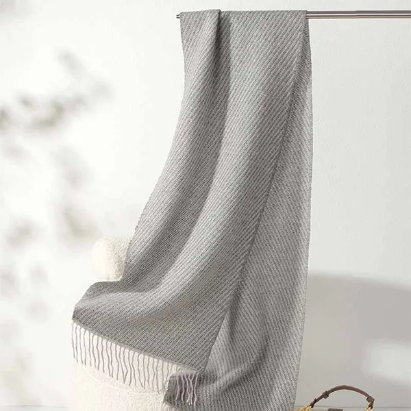 Кашемировый пушистый шарф