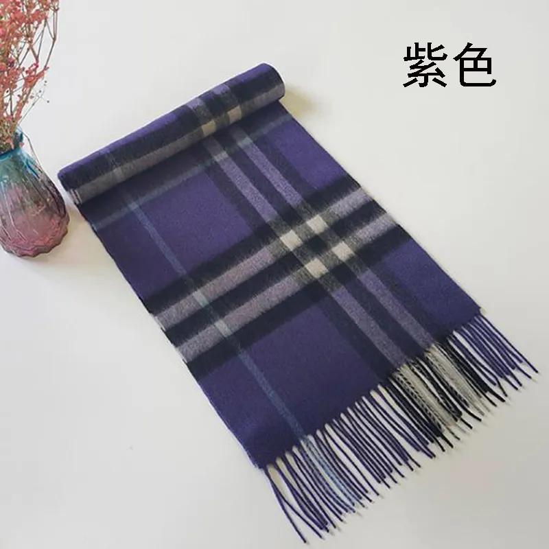 Шерстяной шарф в клетку