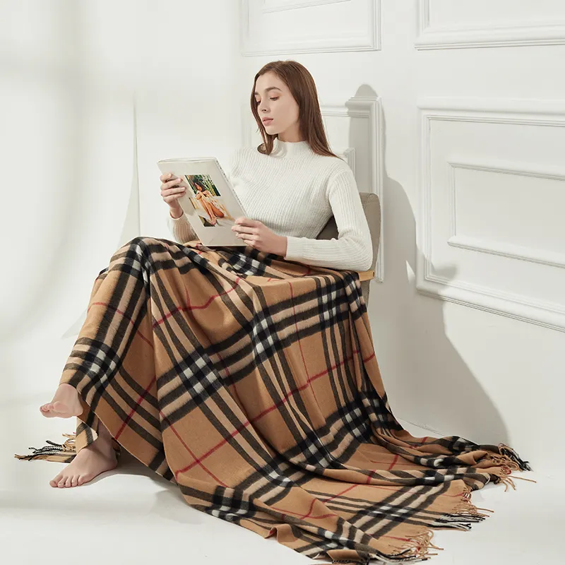 Серия кашемировых пледов