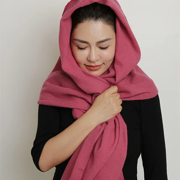 Шерстяная водорастворимая шаль