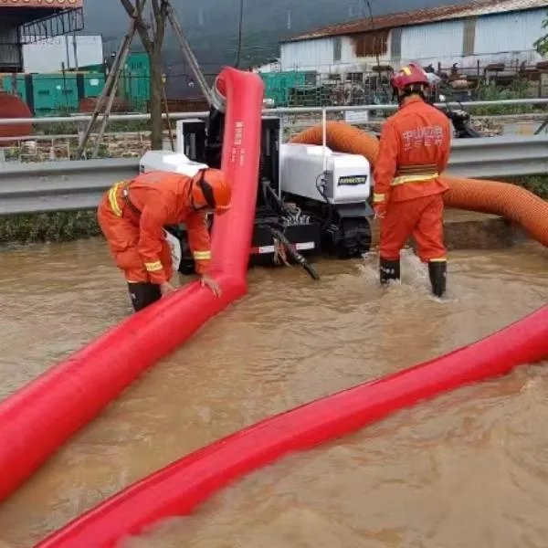 Аварийно-спасательная машина для наводнений большой производительности