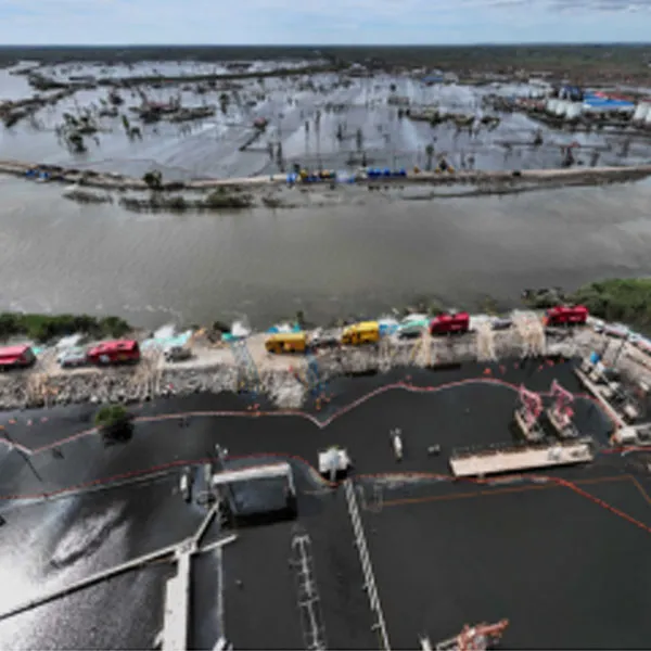 Аварийный дренажный насос для запрудных озер