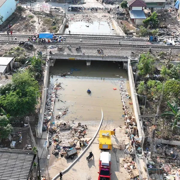 Мобильная машина для дренажа паводковых вод