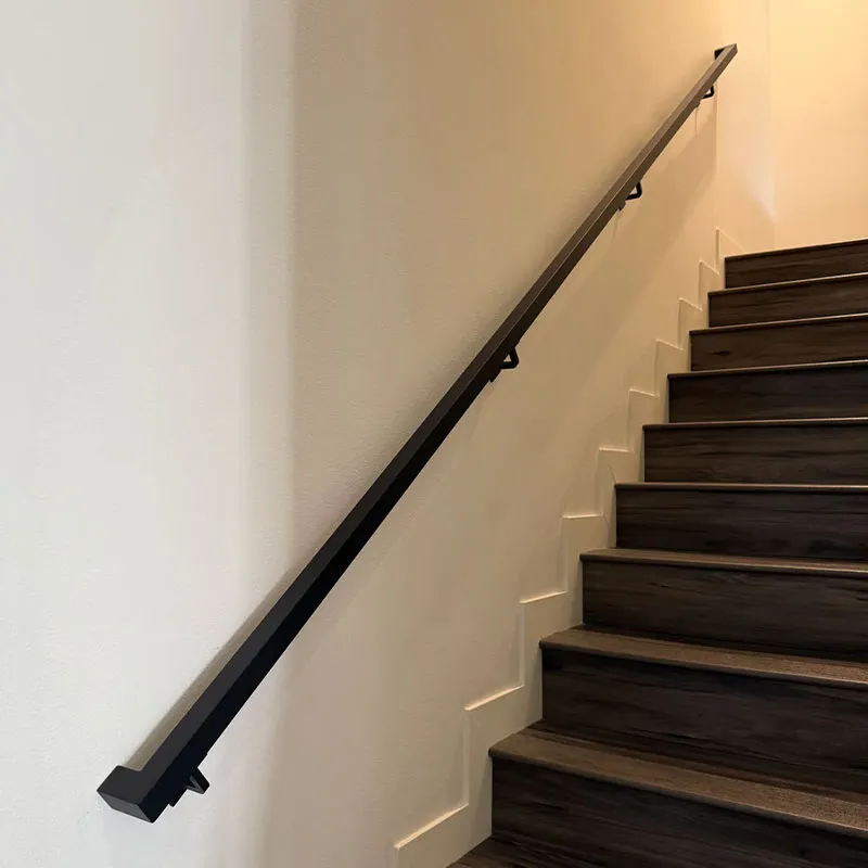 Поручень для лестничных