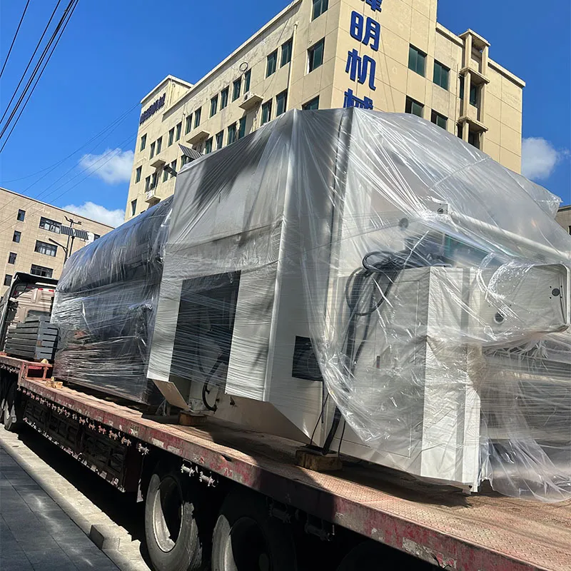 ООО Вэньчжоу Фэнмин Машиностроение успешно отгрузило комбинированную машину для ламинирования золотого и серебряного картона в Ухань, способствуя модернизации индустрии высококачественной упаковки