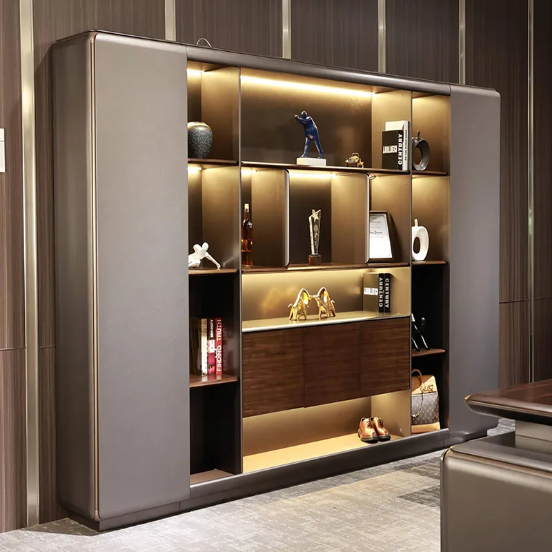 Роскошный рабочий стол для руководителя