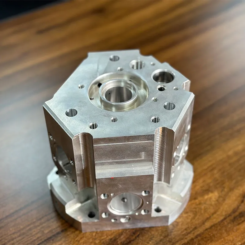 Компоненты для автомобильной промышленности и интеллектуального оборудования демонстрируют рост в нескольких областях, создавая возможности для адаптации полной производственной цепочки