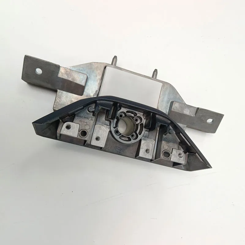 Кронштейн поворотного экрана для автомобиля