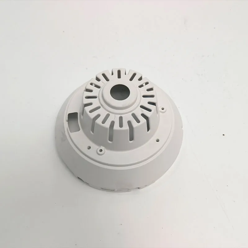 Модернизация технологии литья под давлением позволяет кронштейнам вентиляторов и другим изделиям соответствовать требованиям к легкому весу в различных областях применения.