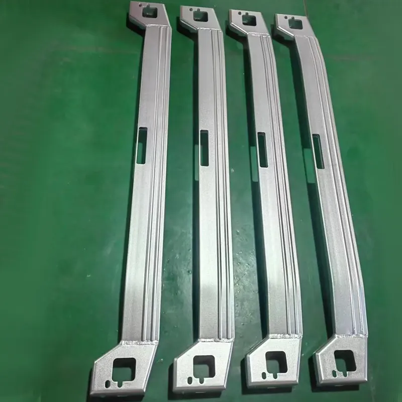 Штампованные детали автомобильных бамперов