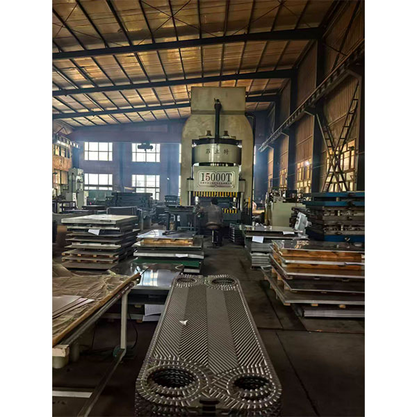 Компания Kaixin Heat Exchanger, опираясь на передовые технологии и стремясь к совершенству, укрепляет конкурентоспособность своей продукции благодаря профессионализму.