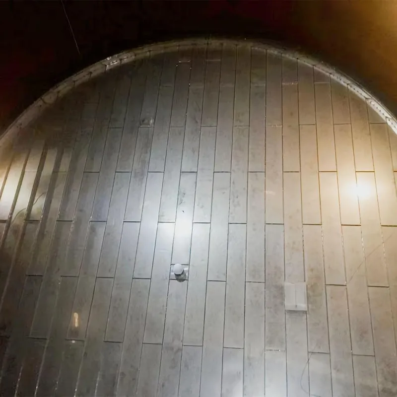 Прорыв в технологии полностью поддерживаемых плавающих крыш из нержавеющей стали ведет к экологическому преобразованию в сфере хранения и транспортировки нефтехимической продукции