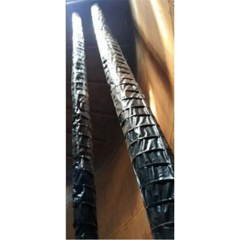 Устройство прохода с уплотнением направляющей стойки