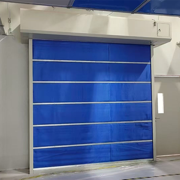 Двухрядные двухсекционные противопожарные роллетные ворота из неорганической ткани