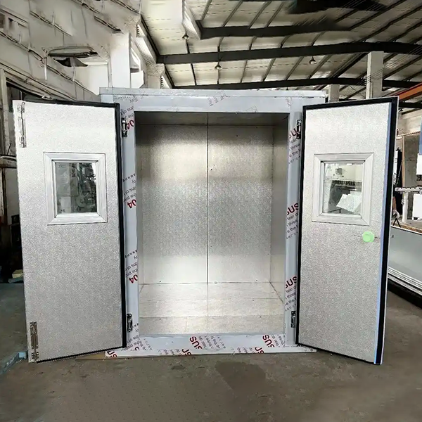 Холодильная изолированная дверь