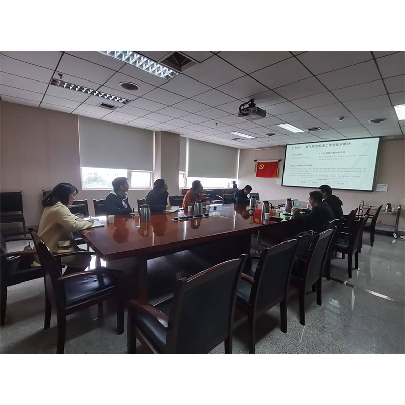 Технология микропузырьковой азотной жидкости для ремонта скважин получила высокую оценку Юго-Западного института нефтегазового машиностроения; запланированы совместные полевые испытания.