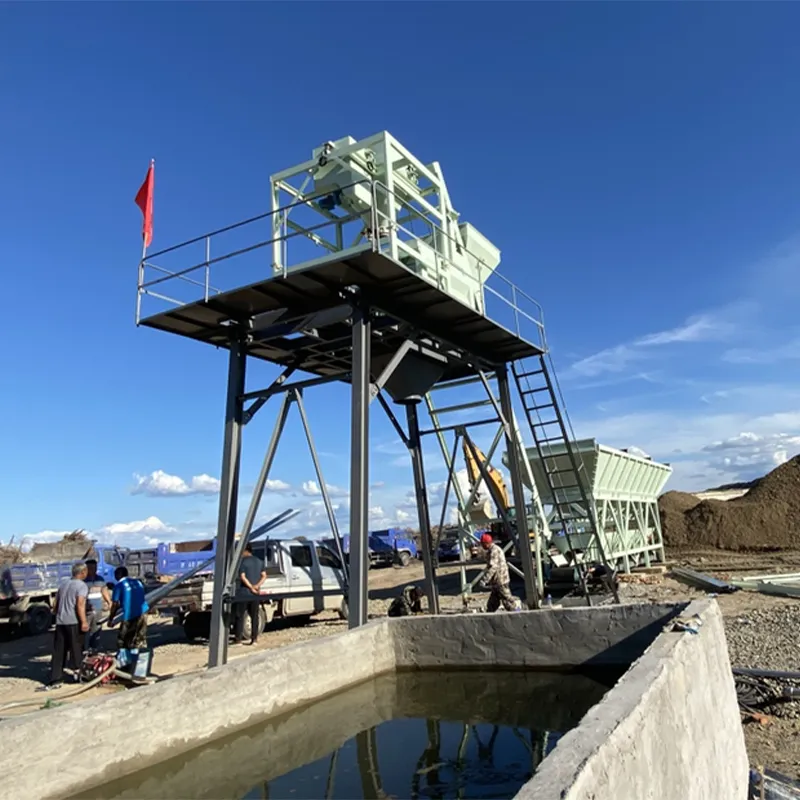 Бетоносмесительный узел с ковшовым подъёмником