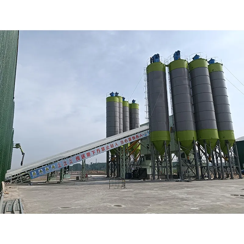 Ленточный бетоносмесительный узел бункерного типа