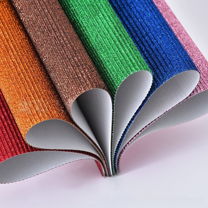 Гофрированная бумага с блестками