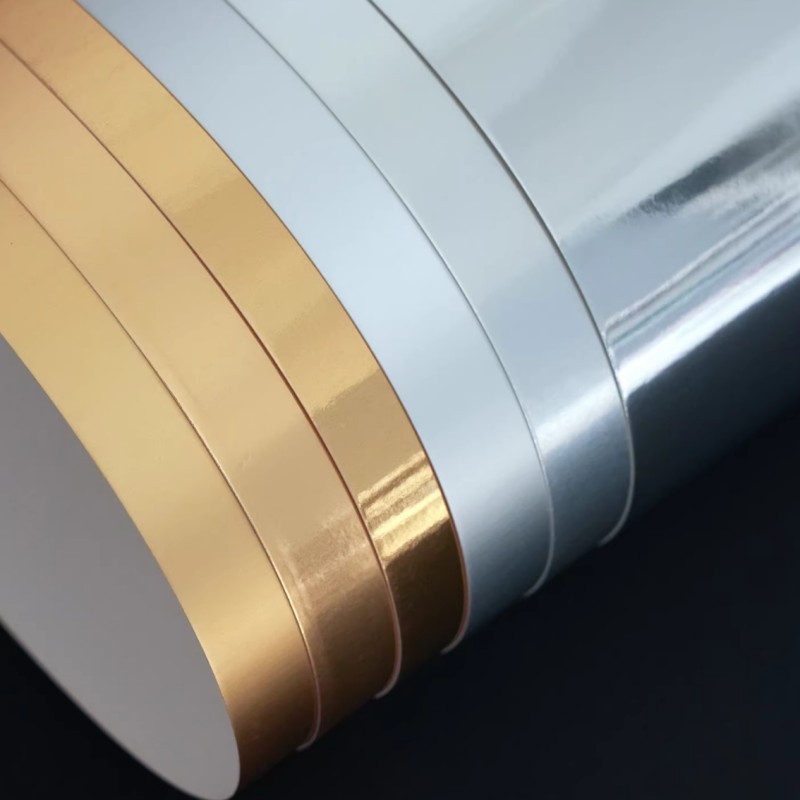 Металлизированный картон