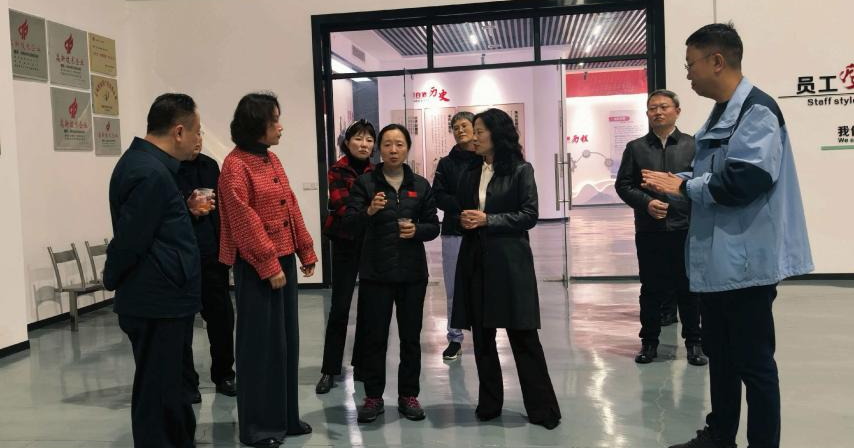 Вице-председатель городского комитета Политичес...