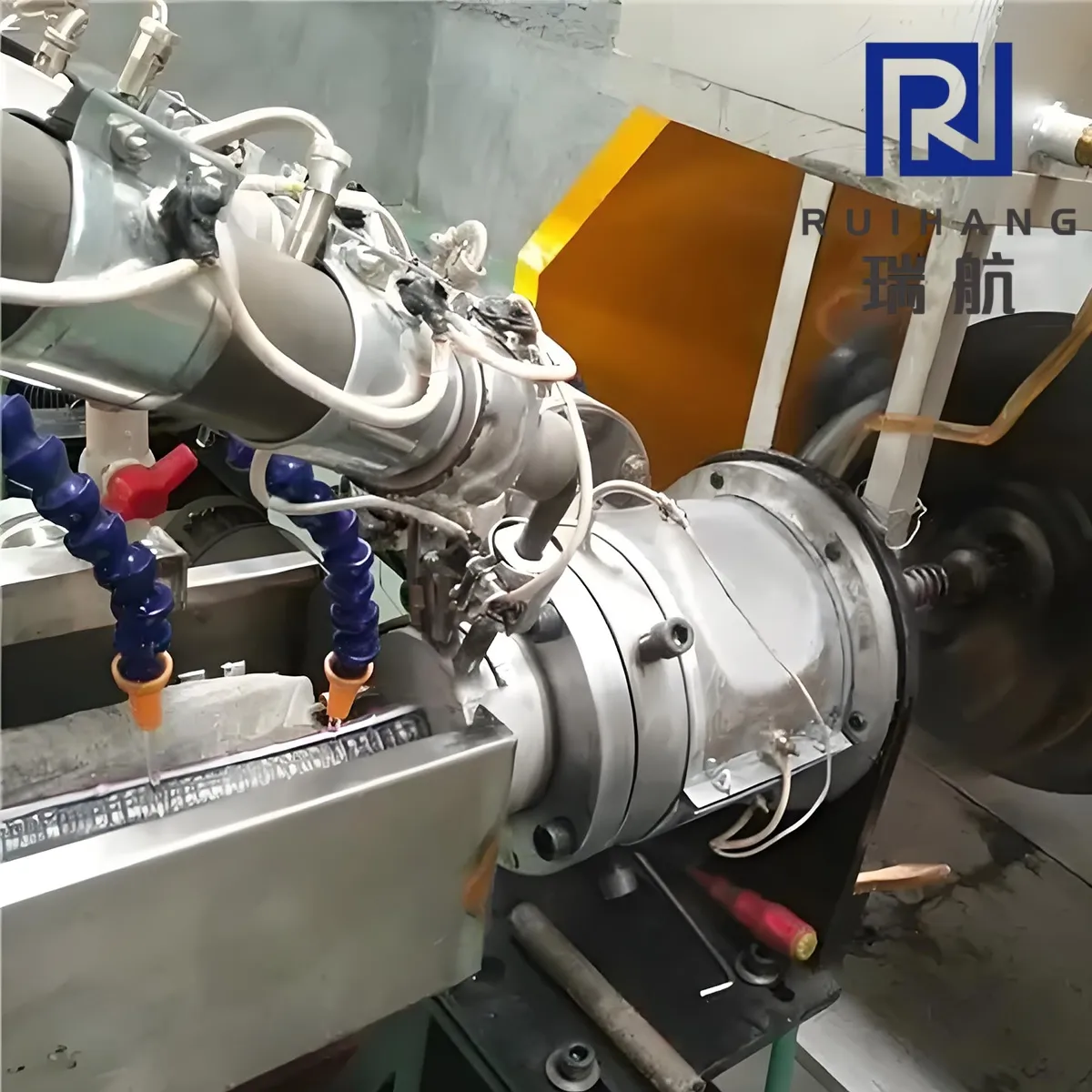 Экструзионные линии для производства шланги с армированной стальной проволокой из ПВХ