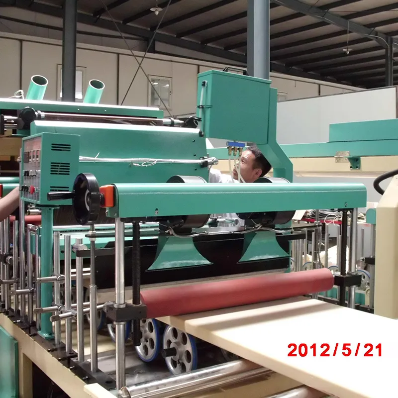 Линия для производства подоконников, вспененных дверей, панелей из ПВХ