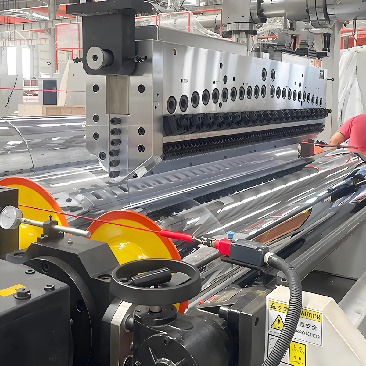 Экструзионная линия для прозрачных и жёстких ПВХ-пленок\листов